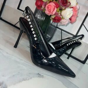 Elegant Black Patent Heels with Rhinestone Detail